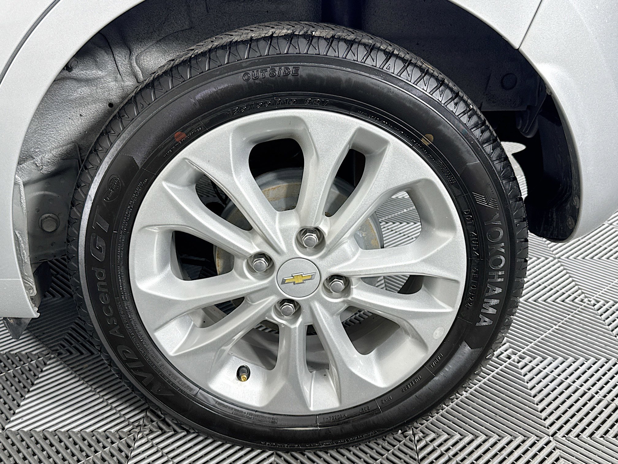 Used 2020 Chevrolet Spark LT image 35