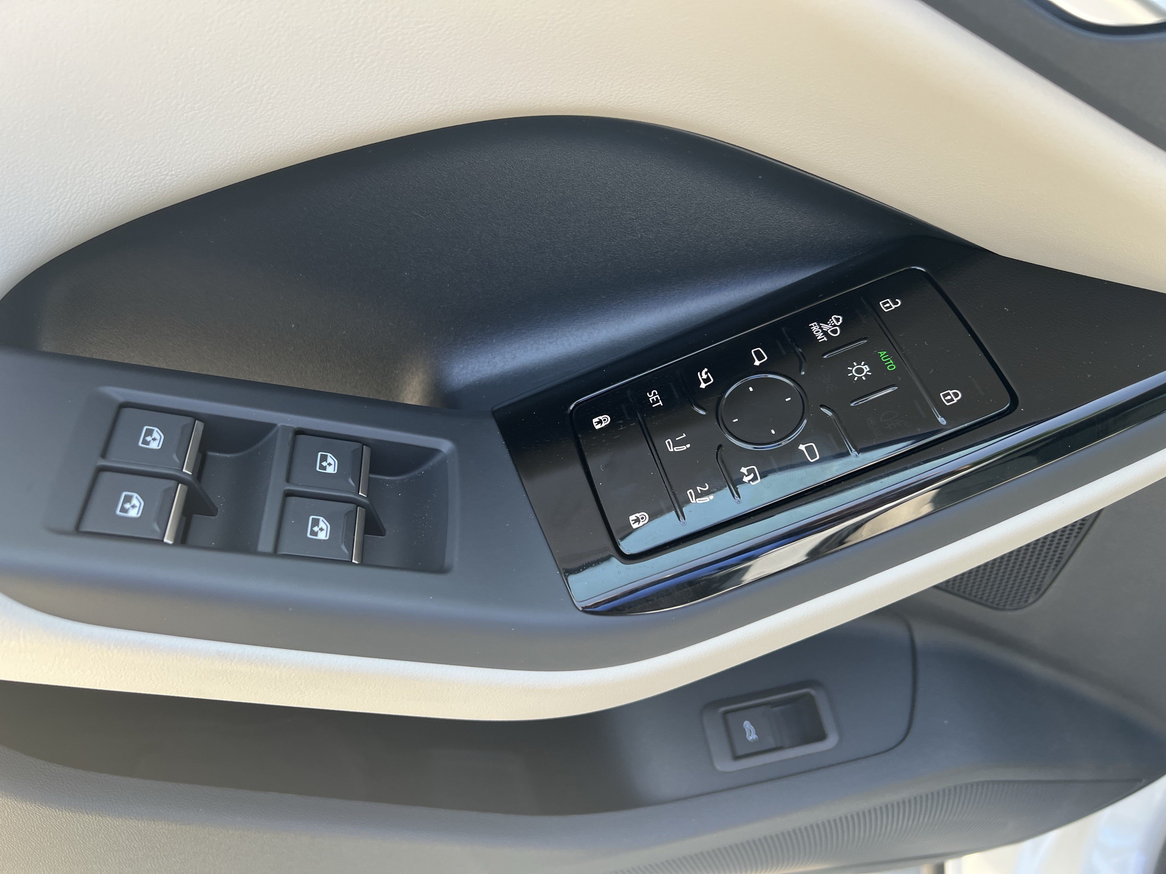 New 2027 Audi Q6 e-tron Prestige AWD/4WD image 14