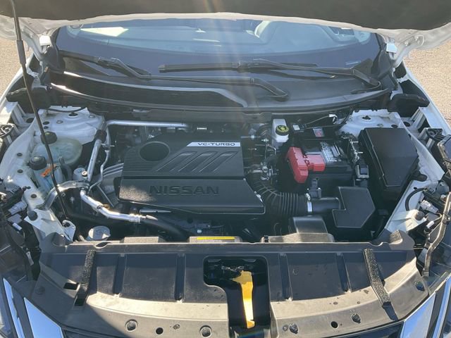 Used 2023 Nissan Rogue SV w/ SV Premium Package image 35