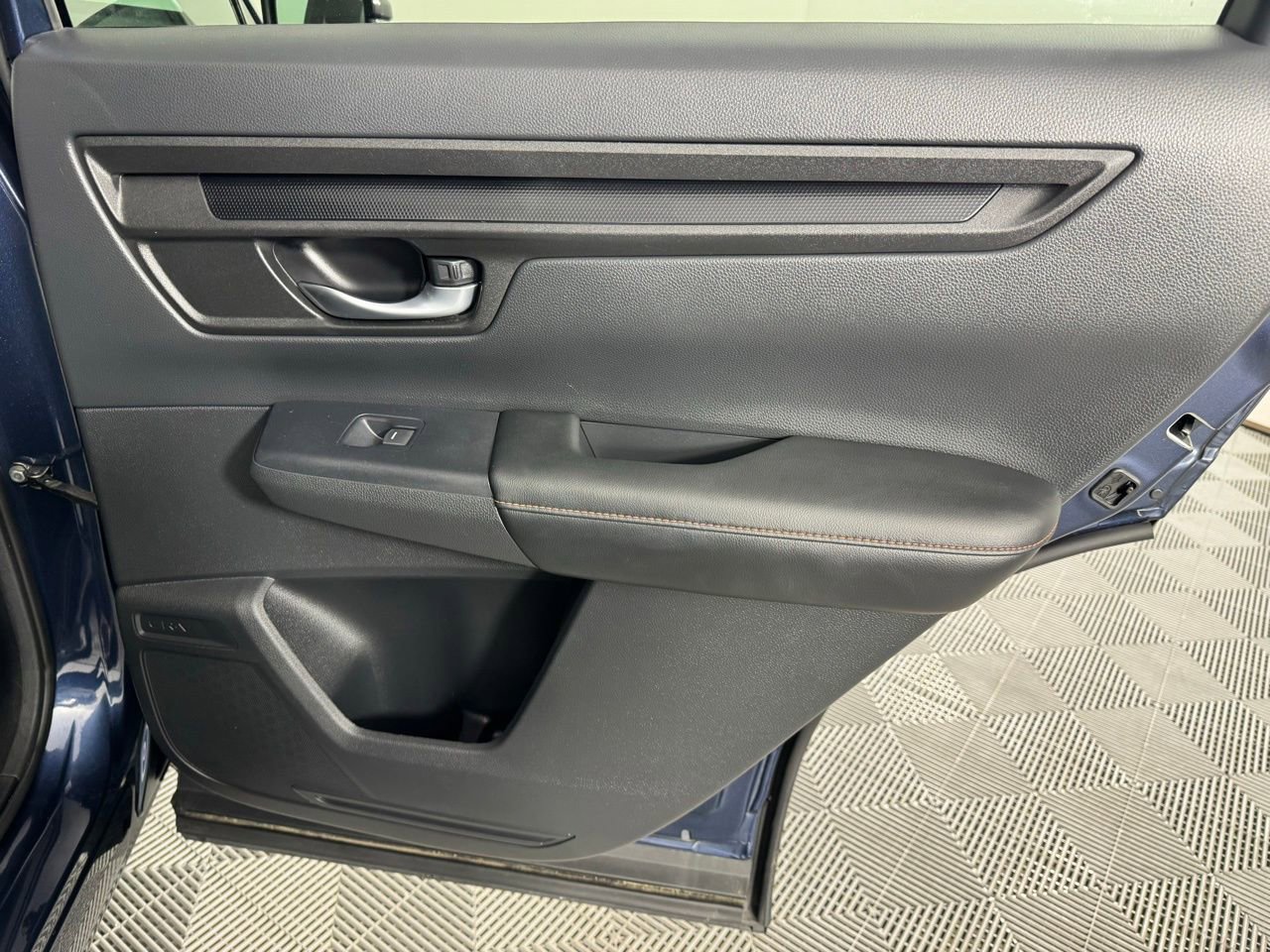 Used 2023 Honda CR-V Sport image 27