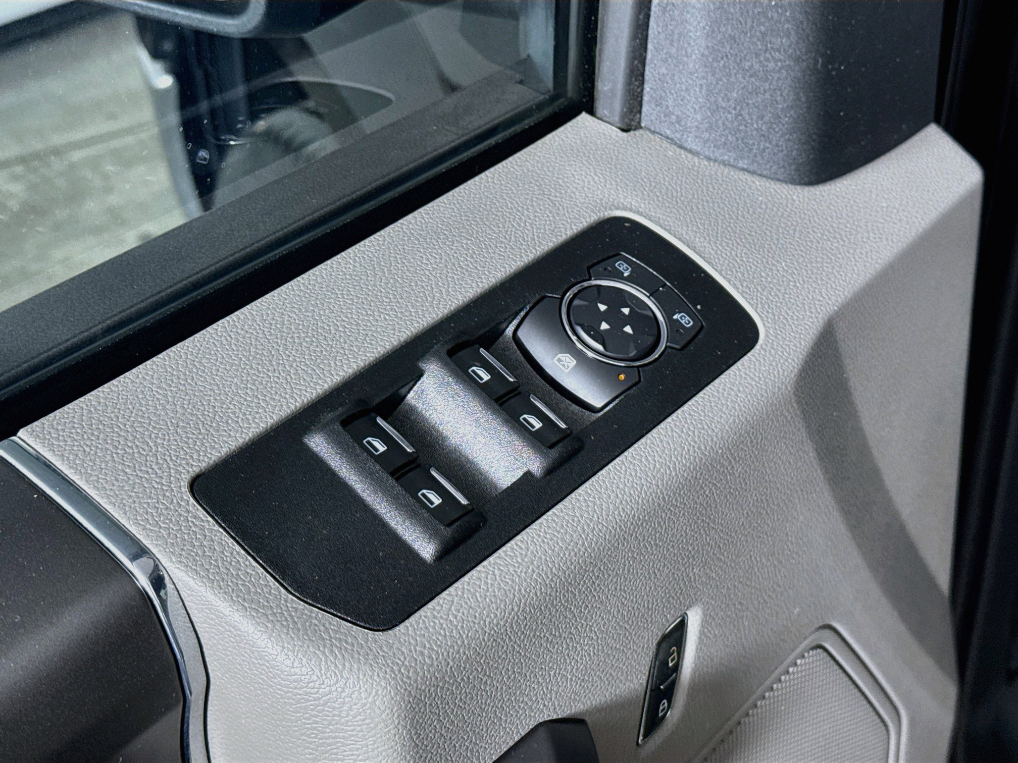 Used 2019 Ford F150 XLT w/ Equipment Group 302A Luxury RWD image 20