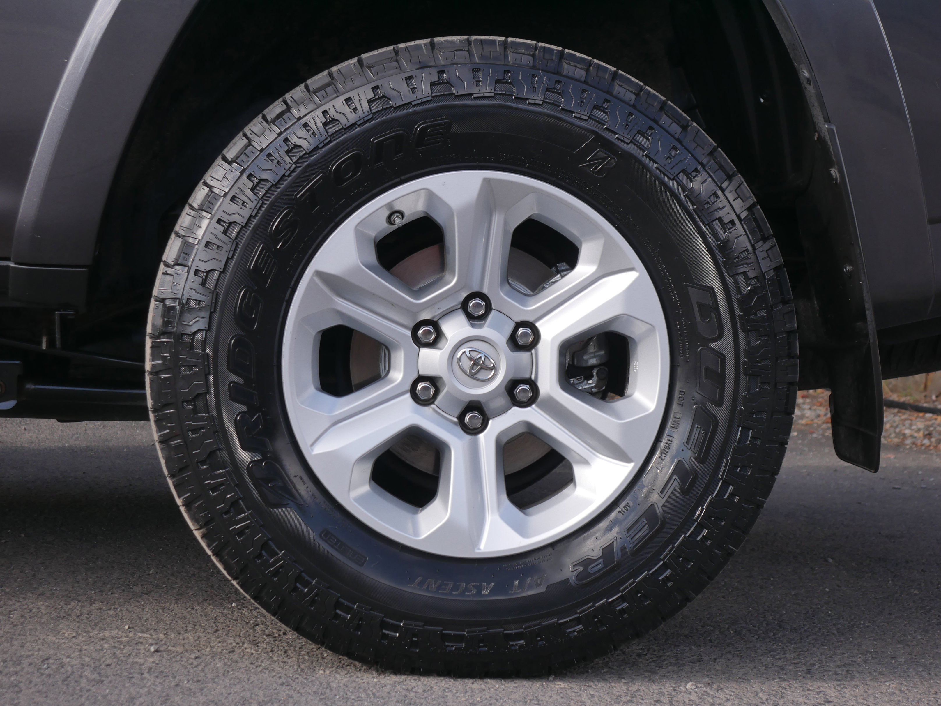 Used 2016 Toyota 4Runner SR5 Premium image 18