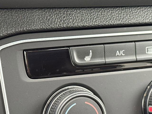 Used 2018 Volkswagen Atlas SE FWD image 22