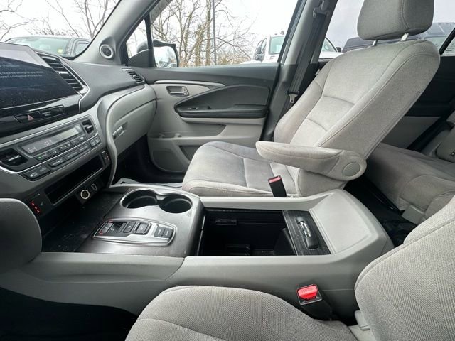 Used 2021 Honda Pilot EX image 24