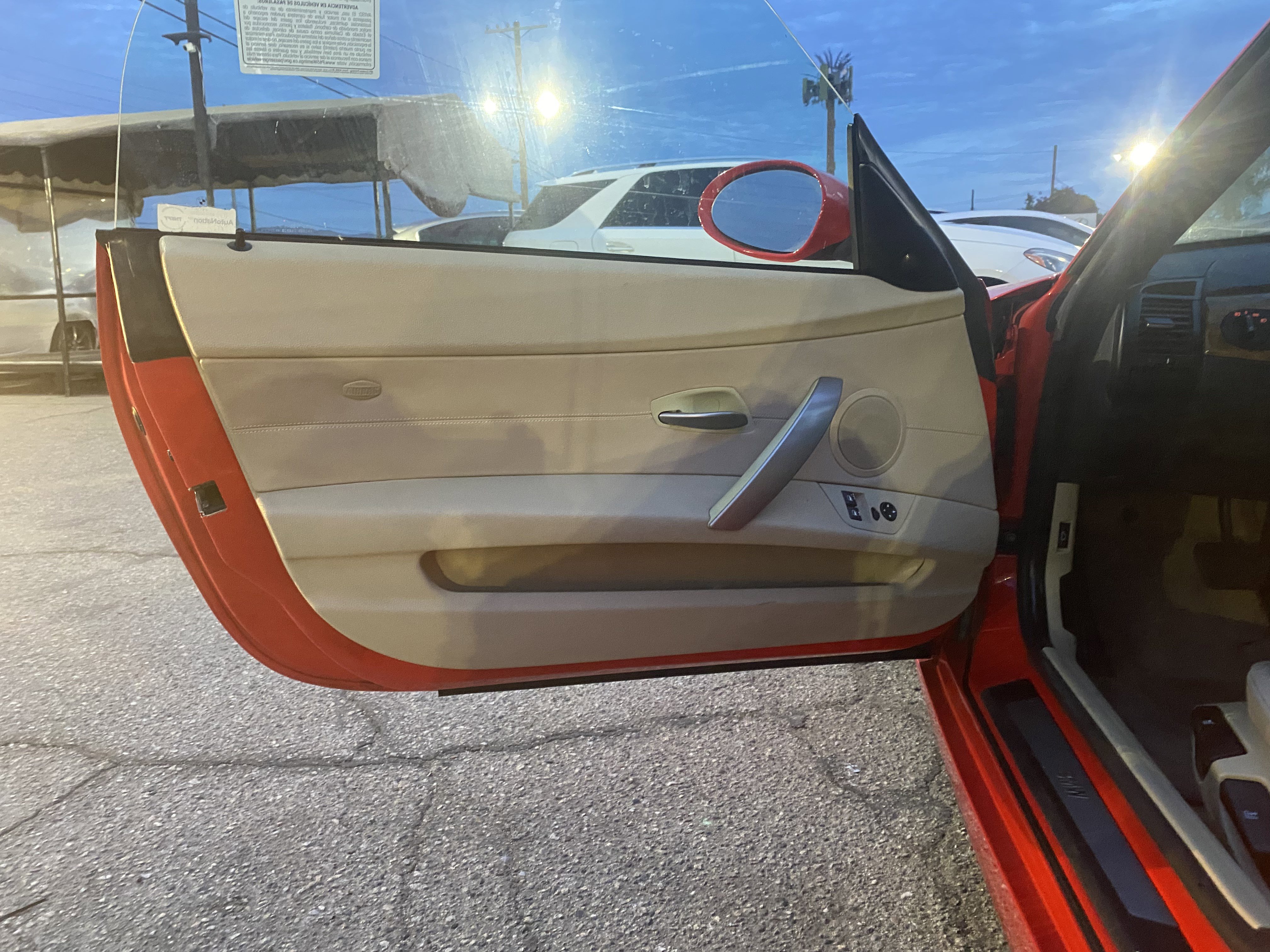 Used 2006 BMW Z4 3.0i image 11