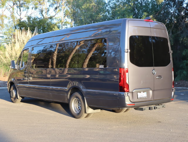 Used 2021 Mercedes-Benz Sprinter 3500 image 33