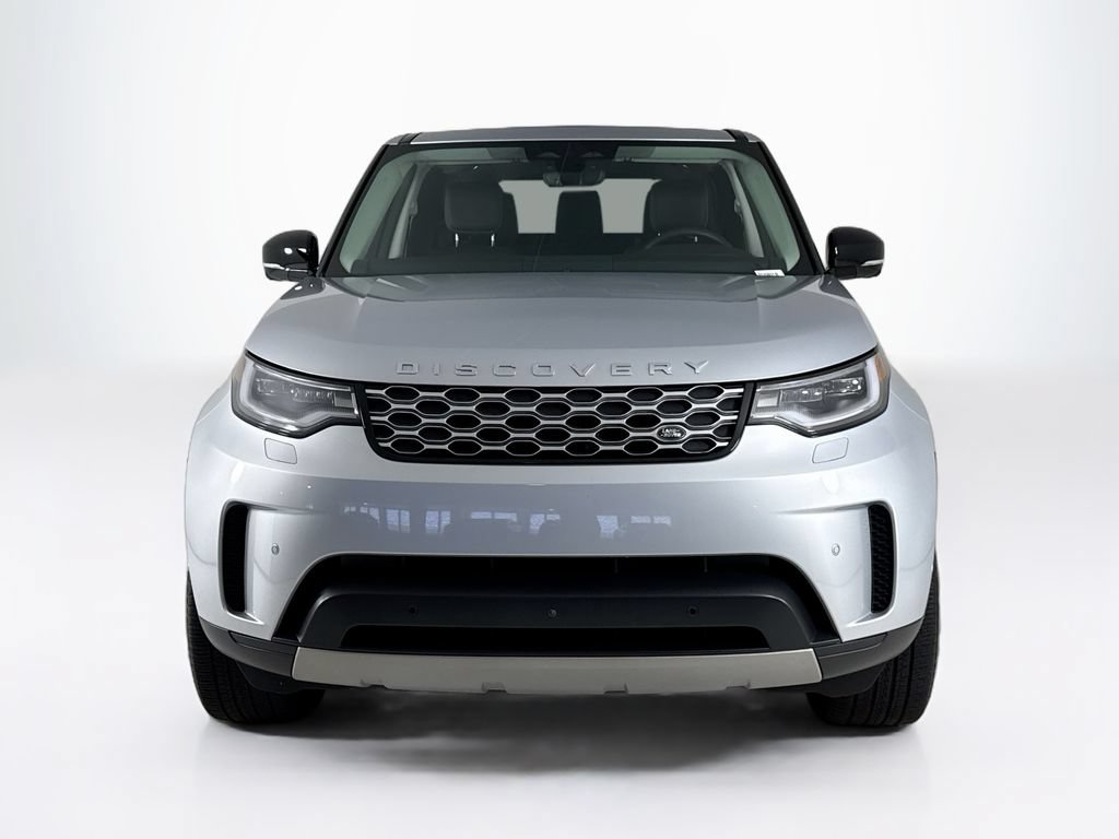 Used 2024 Land Rover Discovery S AWD/4WD image 8