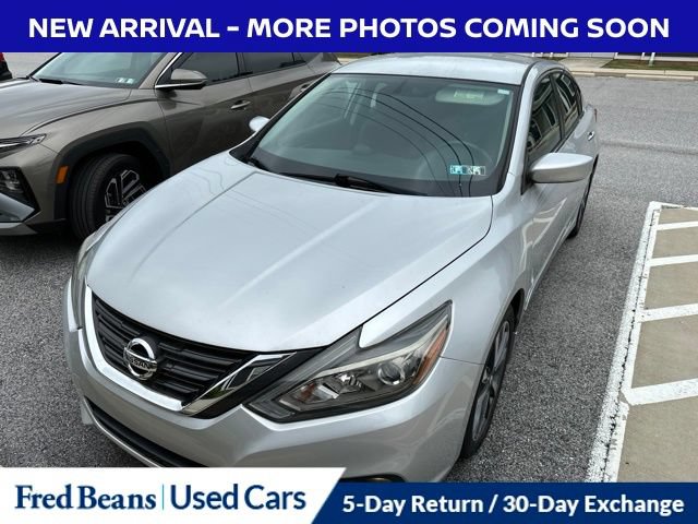 Used 2016 Nissan Altima 2.5 SR FWD image 14