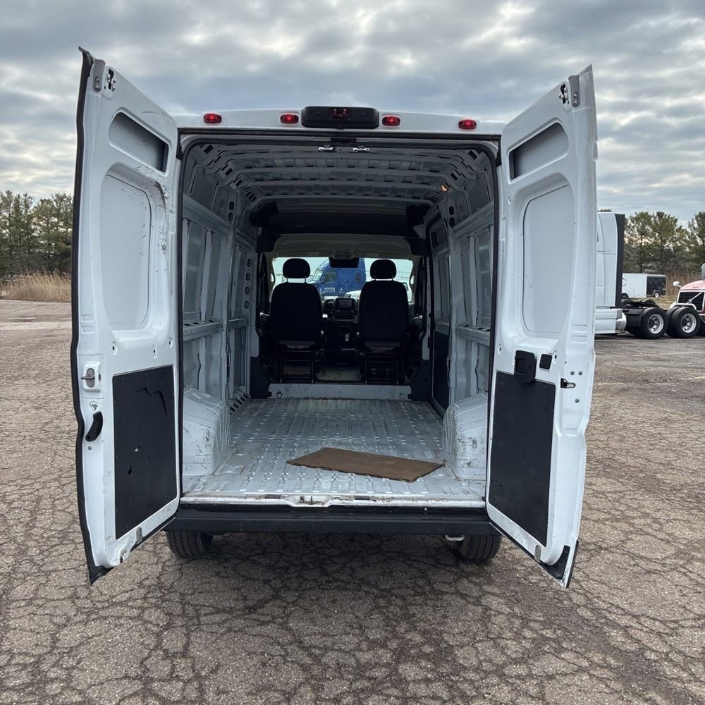 Used 2023 RAM ProMaster 2500 FWD image 11