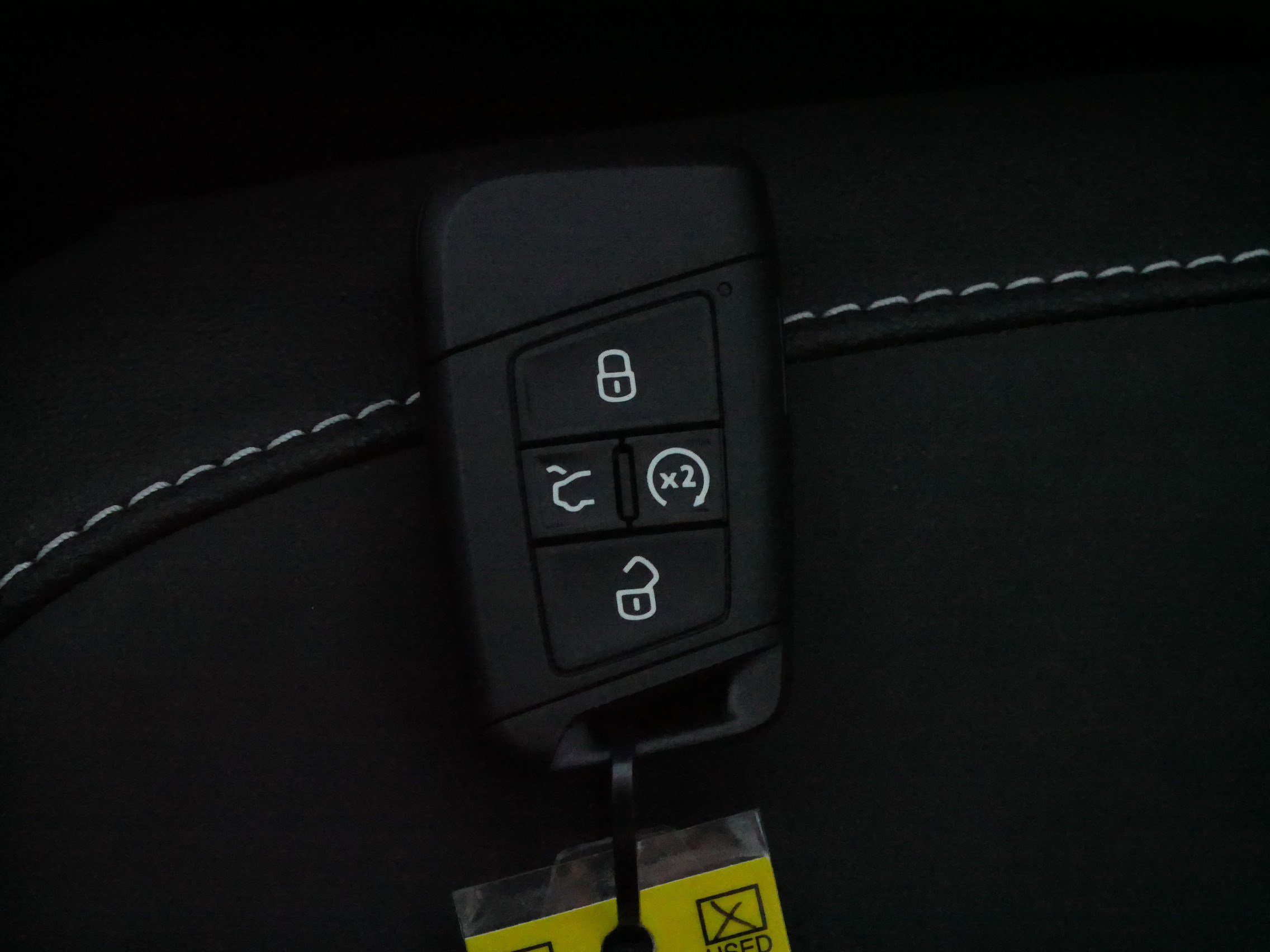 Certified 2024 Volkswagen Taos SE w/ Panoramic Sunroof Package image 34