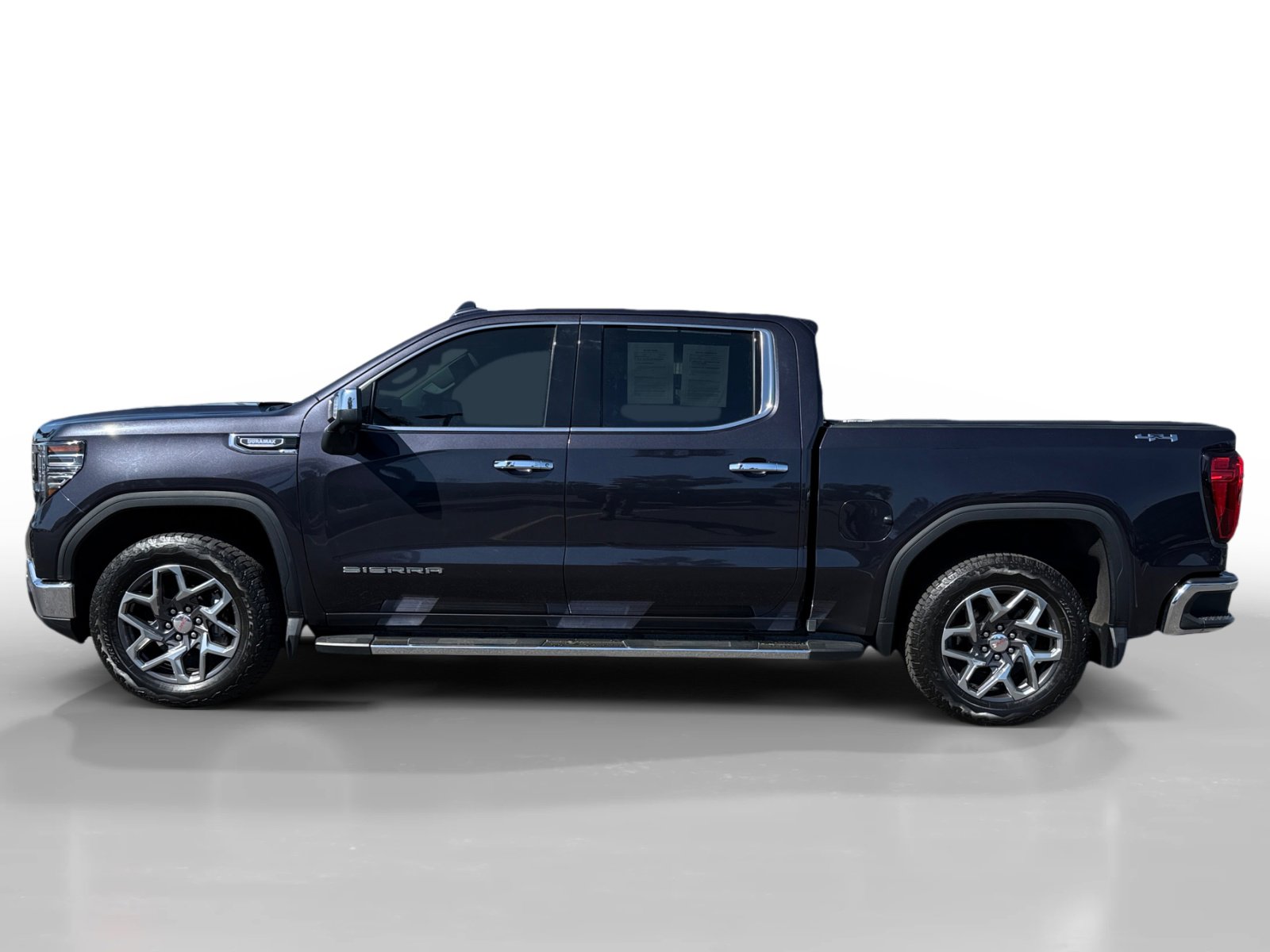 Used 2022 GMC Sierra 1500 SLT w/ SLT Premium Plus Package image 2