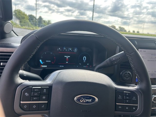 New 2025 Ford F350 Lariat w/ Lariat Ultimate Package image 18