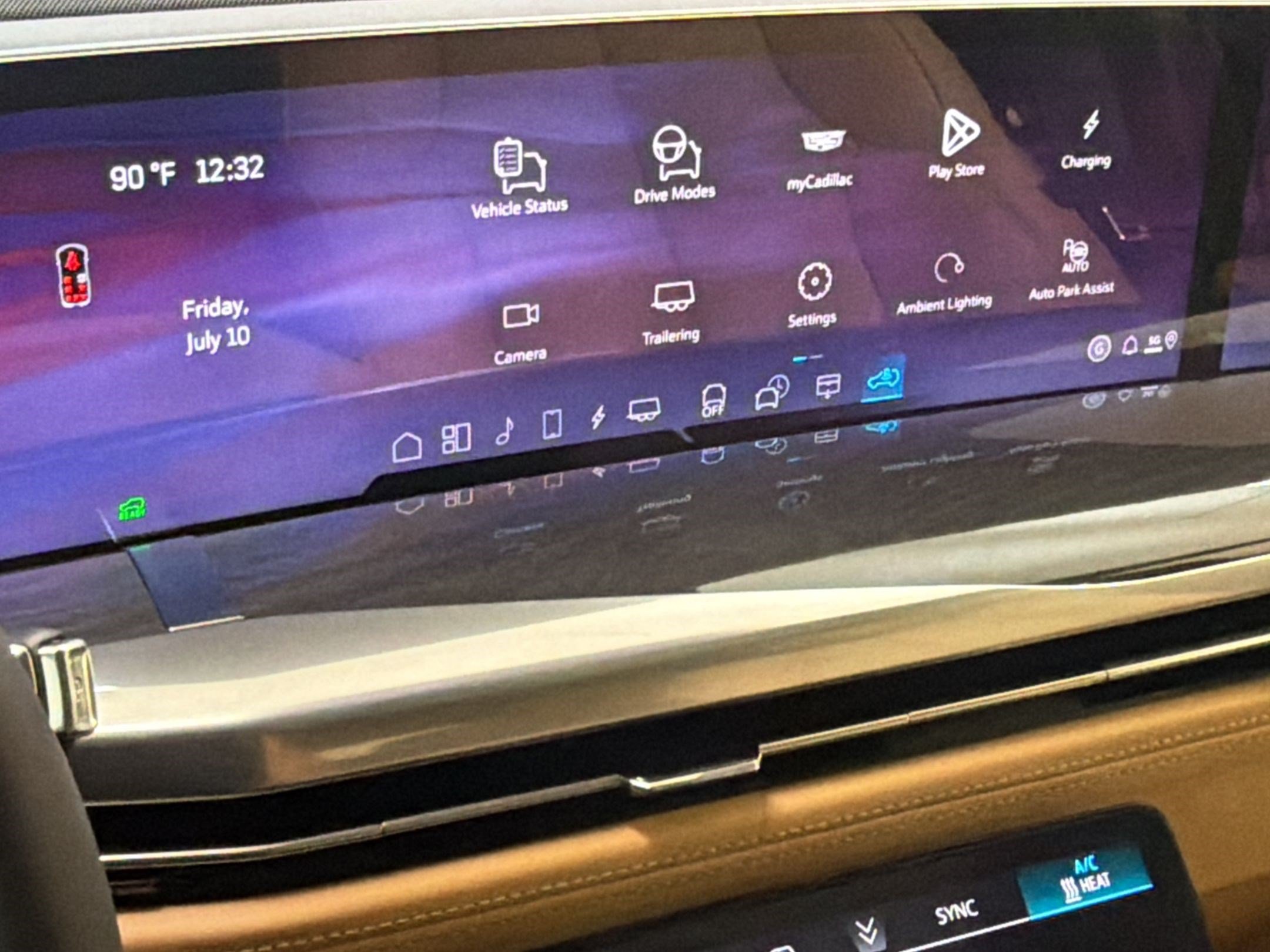 New 2026 Cadillac Escalade IQ Sport 2 w/ LPO, Floor Liner Package AWD/4WD image 20