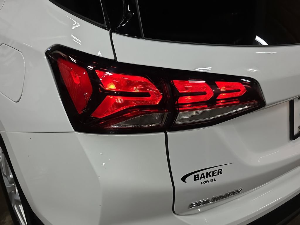 Used 2024 Chevrolet Equinox LT w/ LPO, Floor Liner Package FWD image 37