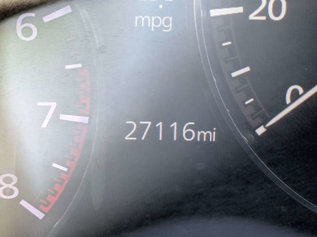 Used 2023 MAZDA MAZDA3 s image 28