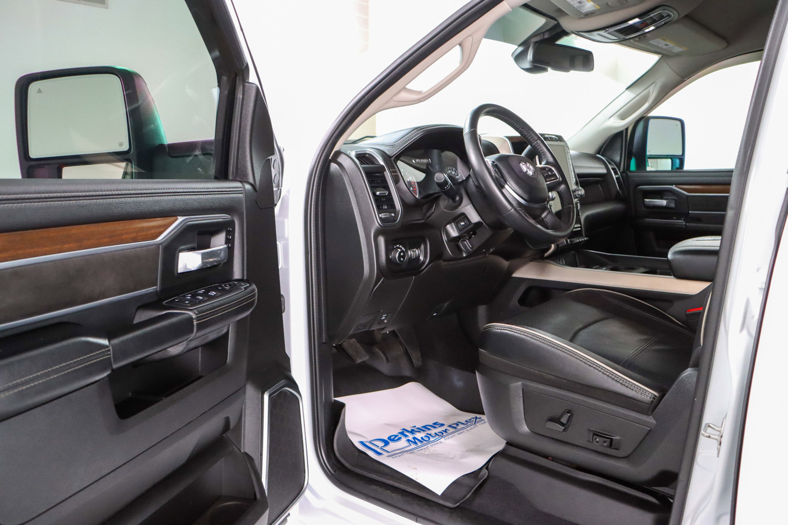 Used 2024 RAM 3500 Laramie w/ Bed Utility Group image 3