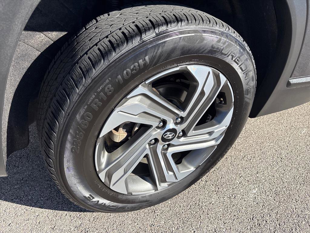 Used 2023 Hyundai Santa Fe SEL image 12