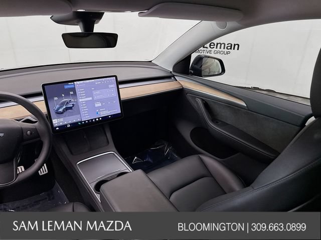 Used 2024 Tesla Model Y Performance AWD/4WD image 22