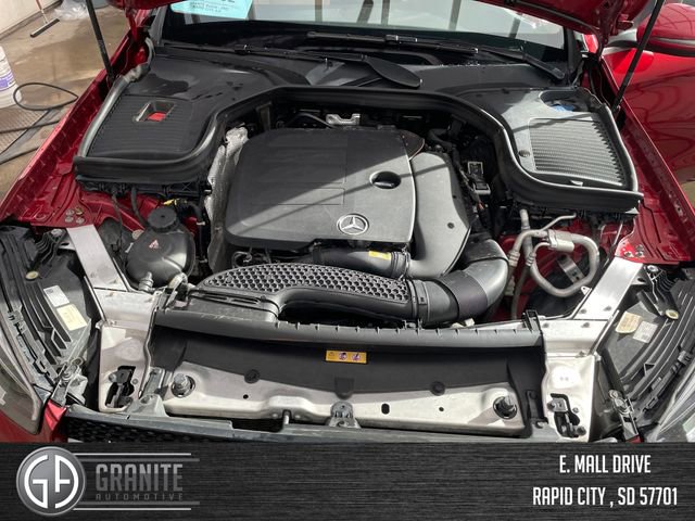 Used 2020 Mercedes-Benz GLC 300 4MATIC Coupe image 23