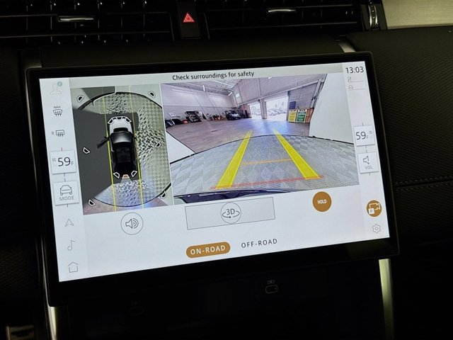 New 2026 Land Rover Discovery Sport Landmark image 17