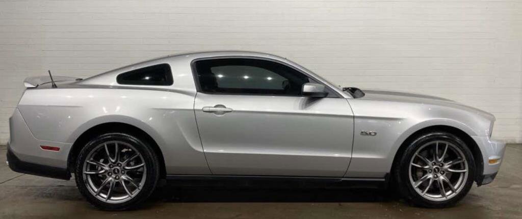 Used 2012 Ford Mustang GT Premium image 1