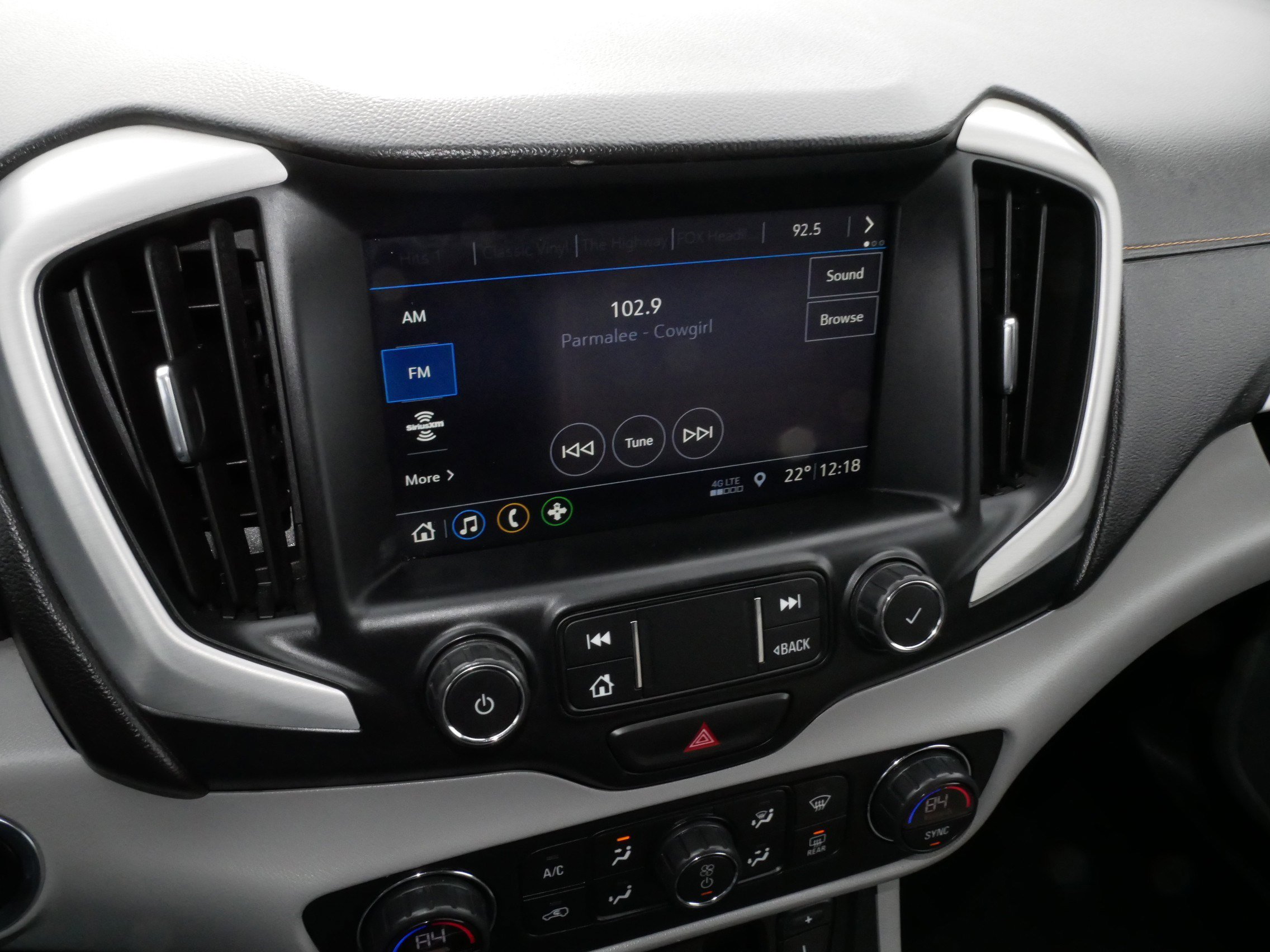 Used 2020 GMC Terrain SLT image 22