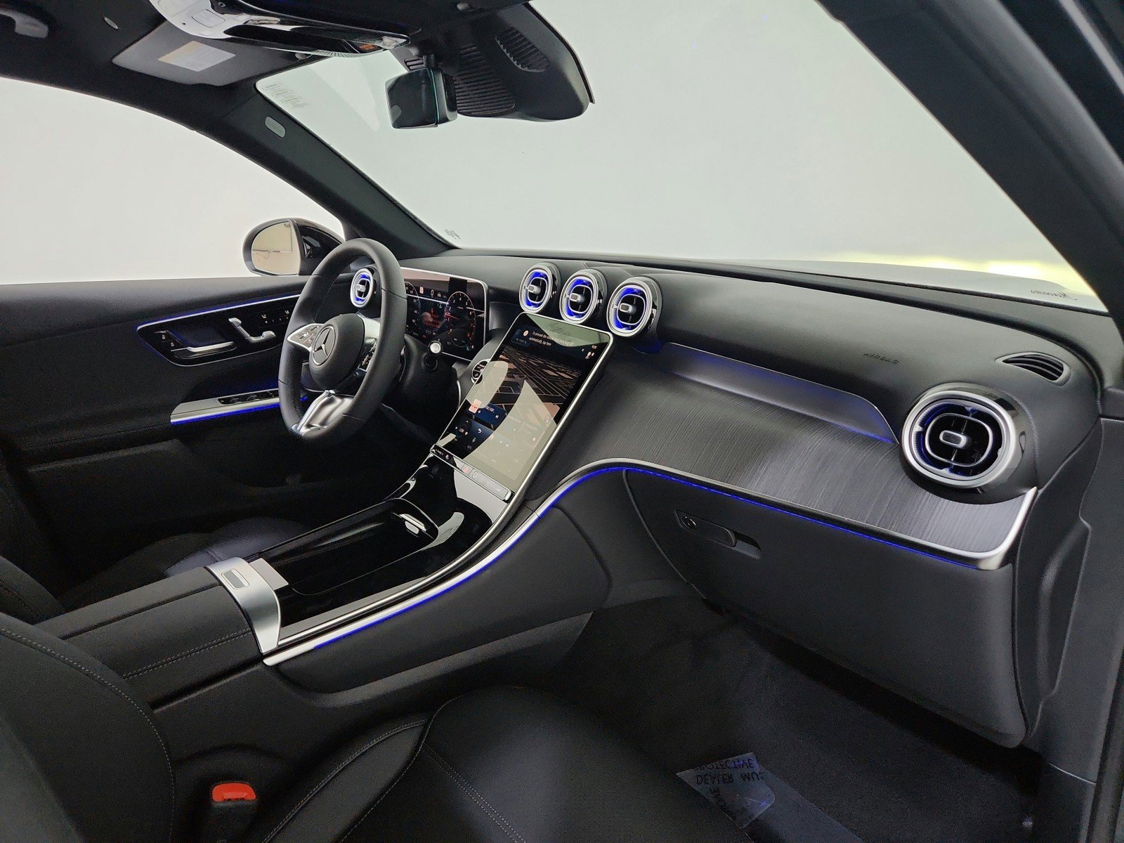 Certified 2026 Mercedes-Benz GLC 300 image 16