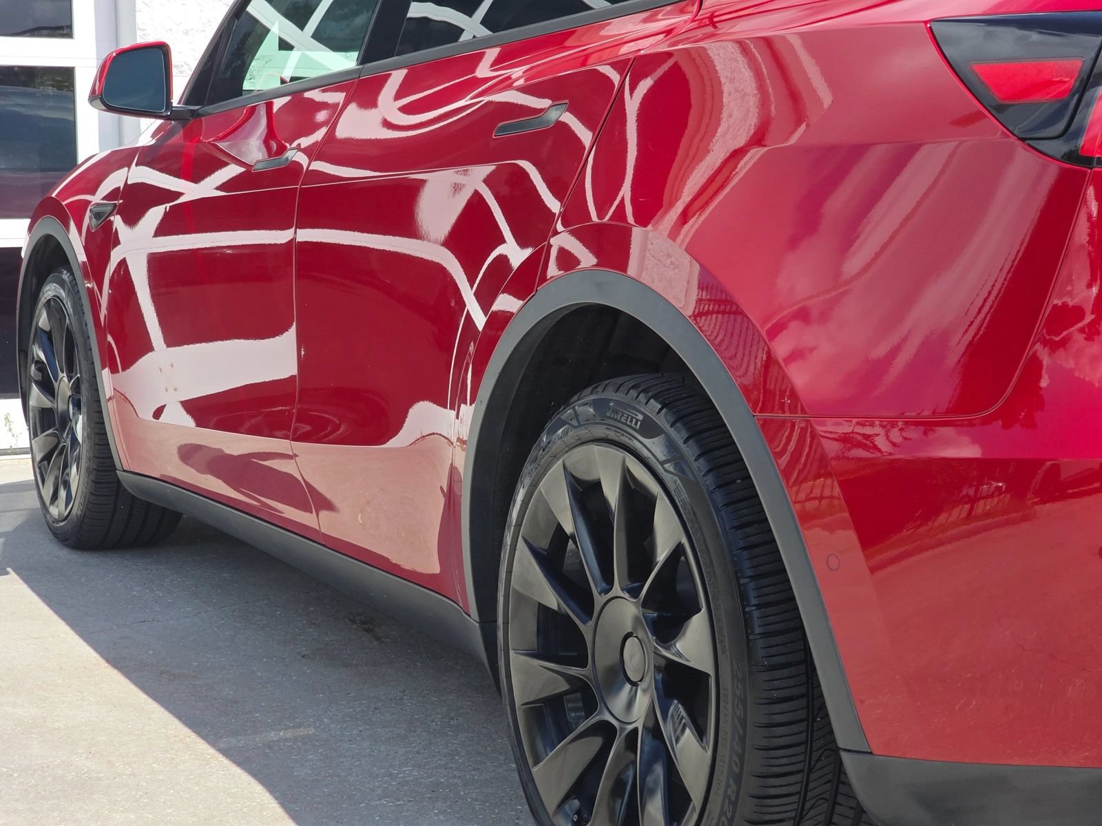Used 2021 Tesla Model Y Long Range AWD/4WD image 40