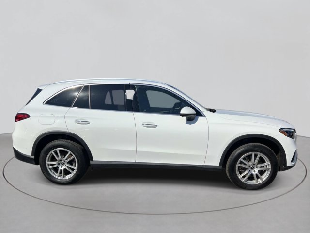 Used 2023 Mercedes-Benz GLC 300 4MATIC image 6