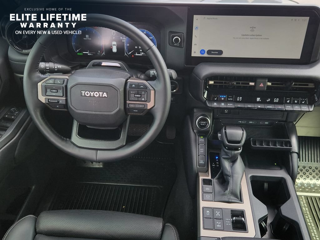 Used 2025 Toyota Land Cruiser AWD/4WD image 30