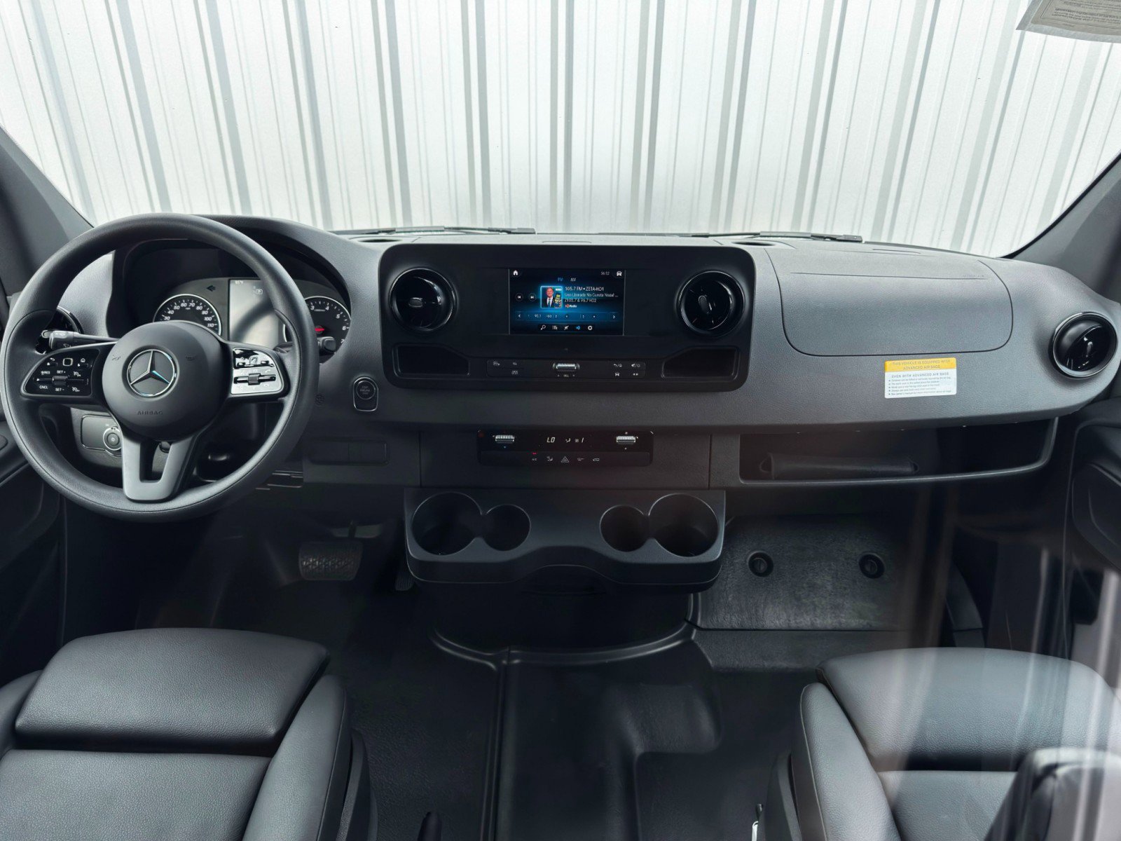 Used 2023 Mercedes-Benz Sprinter 1500 image 12