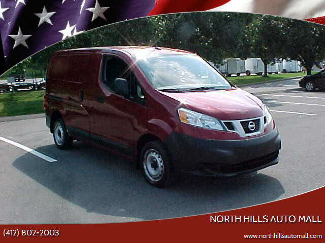 Used 2015 Nissan NV200 SV w/ Technology Package