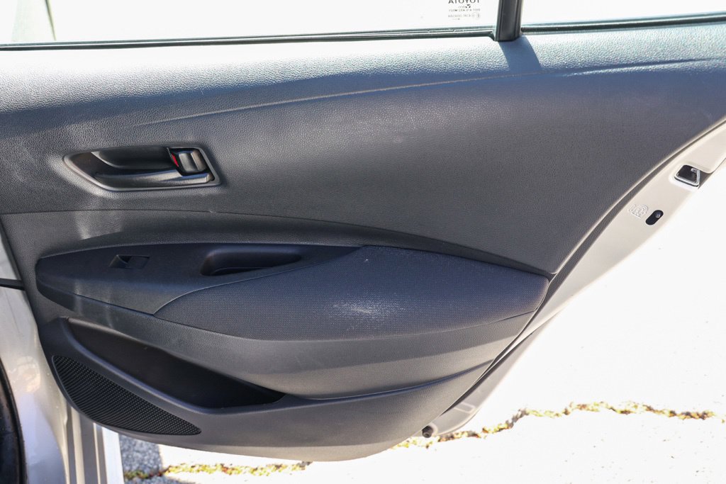 Used 2025 Toyota Corolla LE FWD image 19