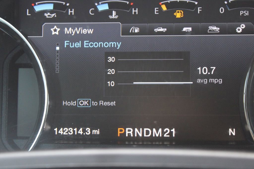 Used 2015 Ford F150 Platinum w/ Equipment Group 701A Luxury AWD/4WD image 37