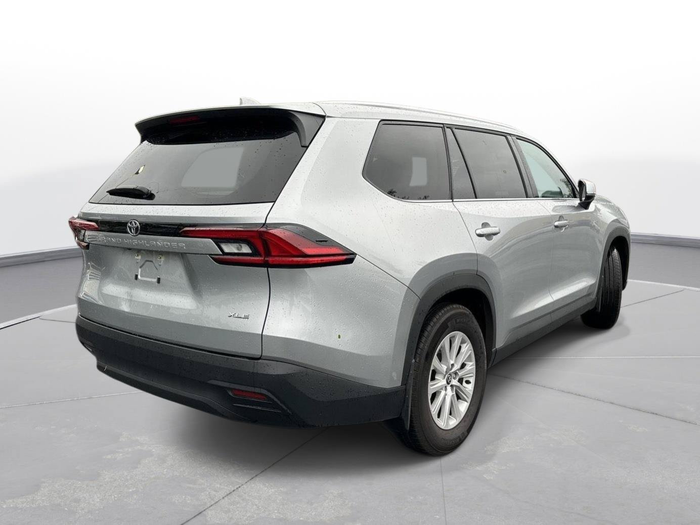 Certified 2026 Toyota Grand Highlander FWD image 6