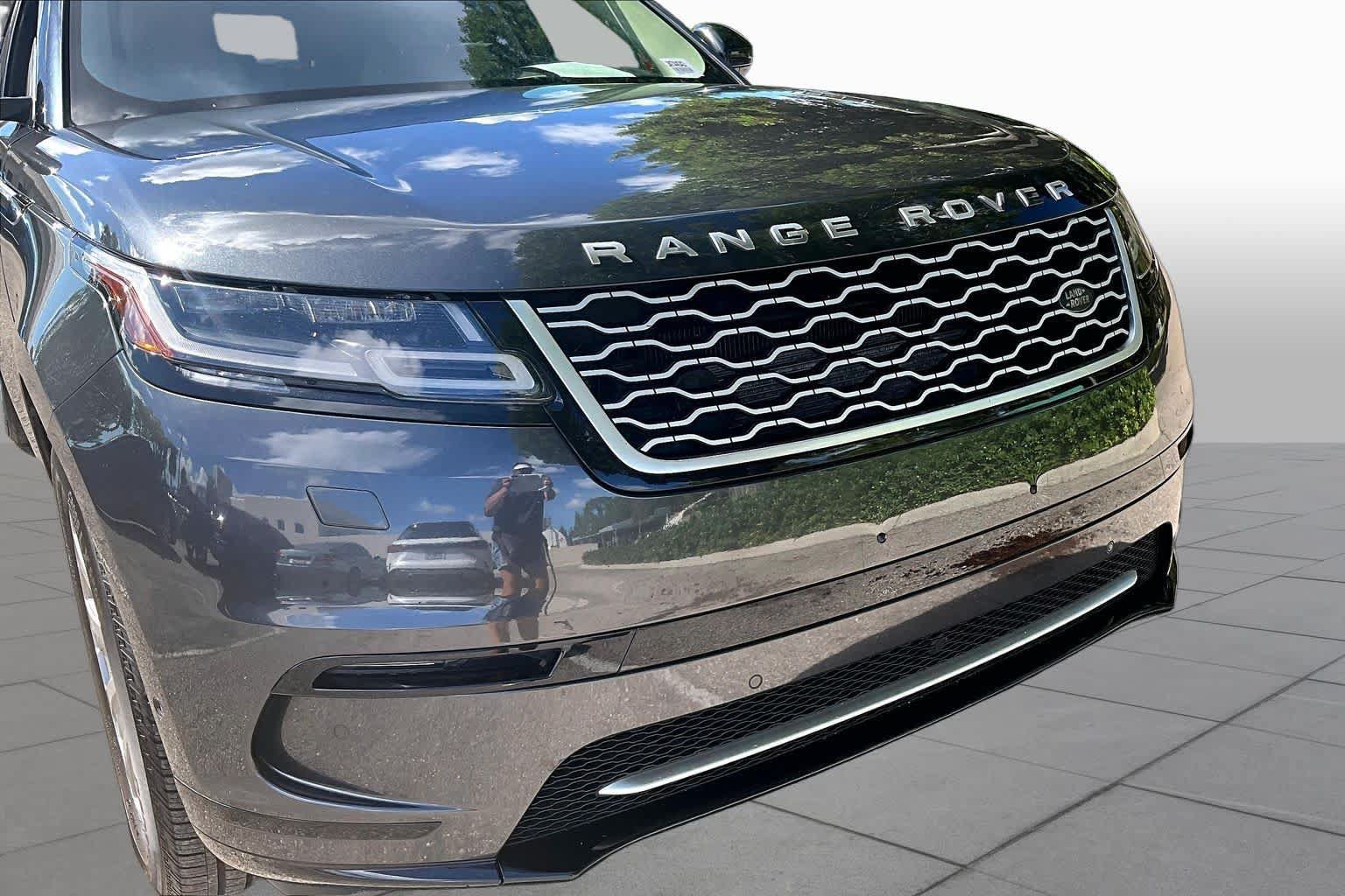 Used 2018 Land Rover Range Rover Velar S AWD/4WD image 30