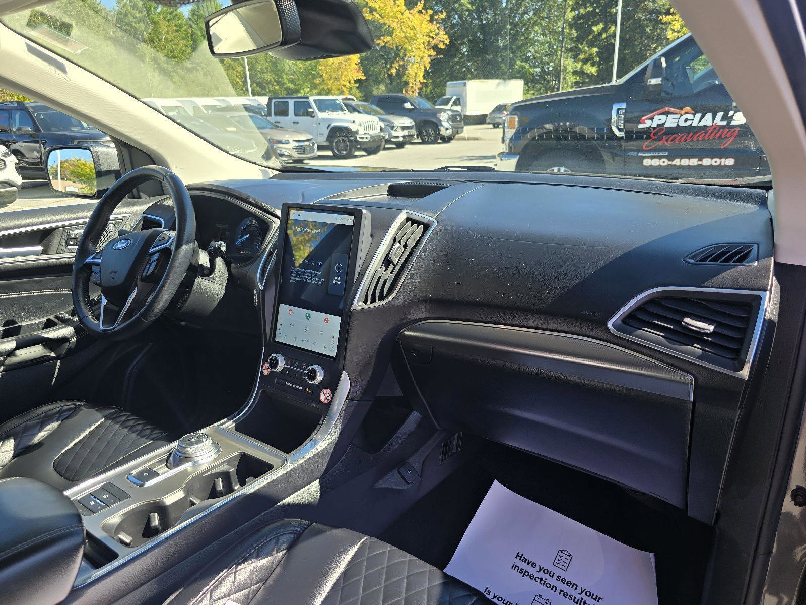 Used 2023 Ford Edge Titanium image 15