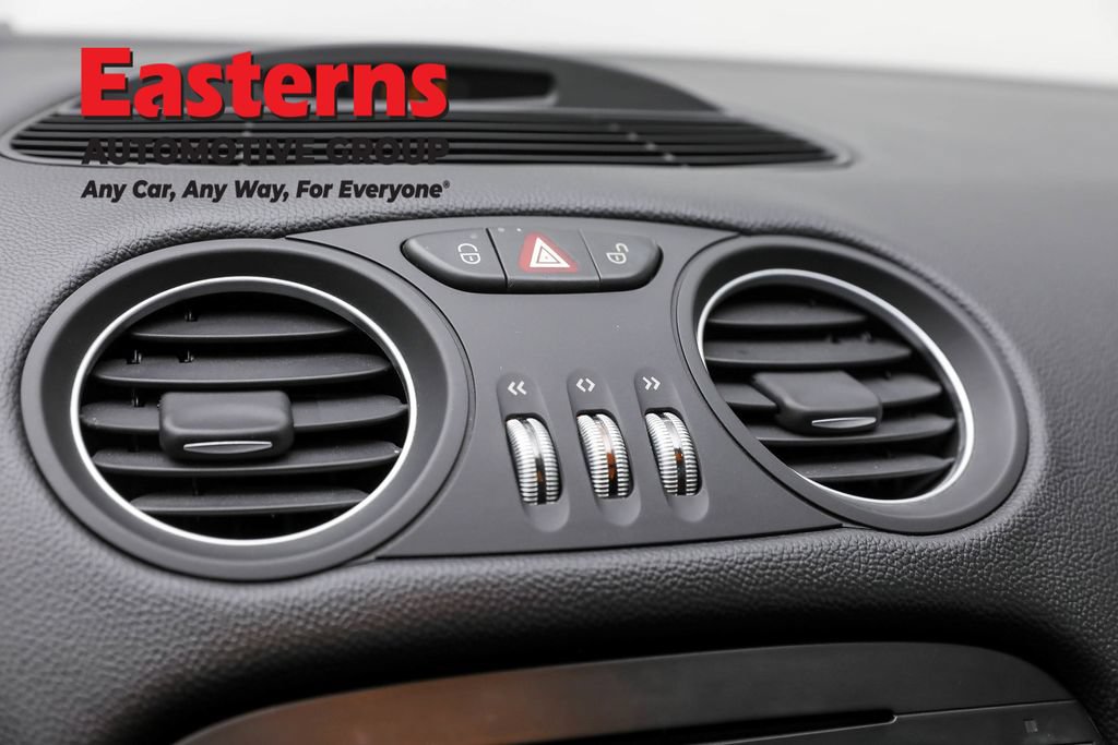 Used 2005 Mercedes-Benz SL 500 image 18