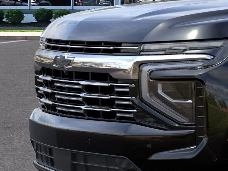 New 2026 Chevrolet Suburban Premier w/ Sun And Tow Package AWD/4WD image 13