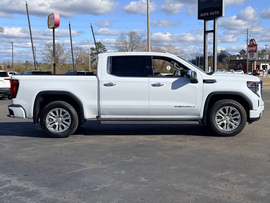 New 2026 GMC Sierra 1500 Denali w/ Technology Package AWD/4WD image 3