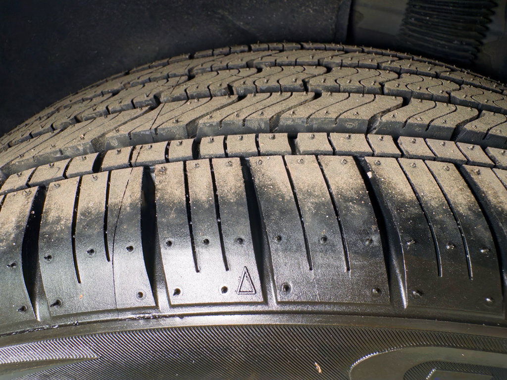 Used 2018 Tesla Model 3 Long Range image 34