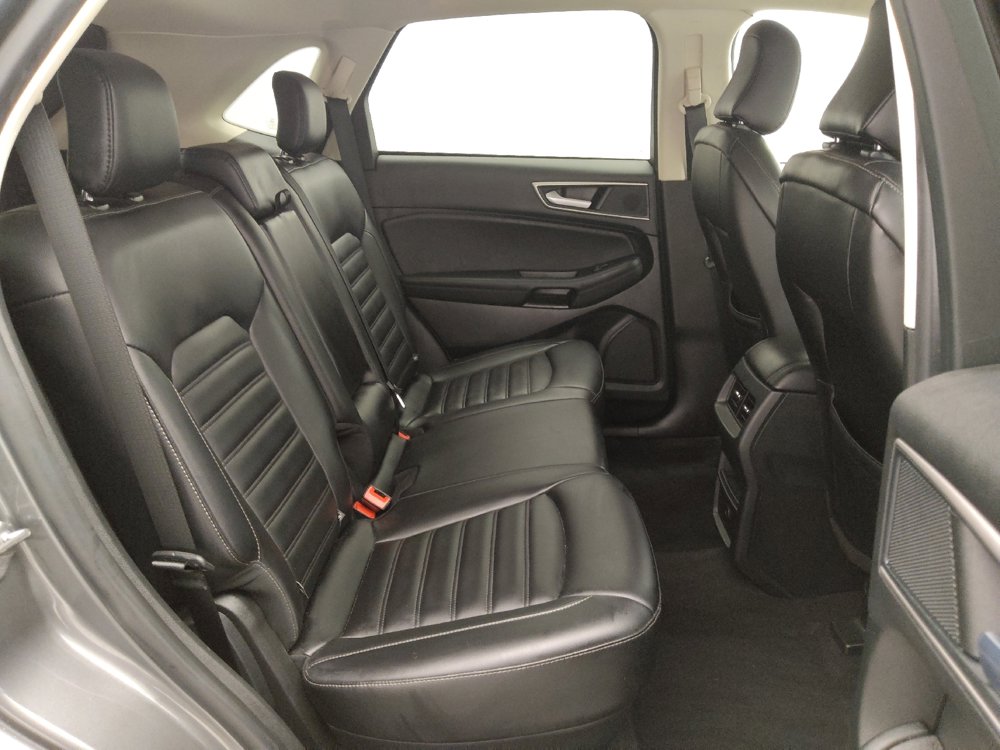 Used 2024 Ford Edge SEL image 19