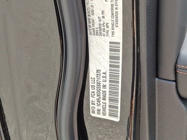 New 2025 Jeep Grand Cherokee L Overland w/ Luxury Tech Group IV image 17