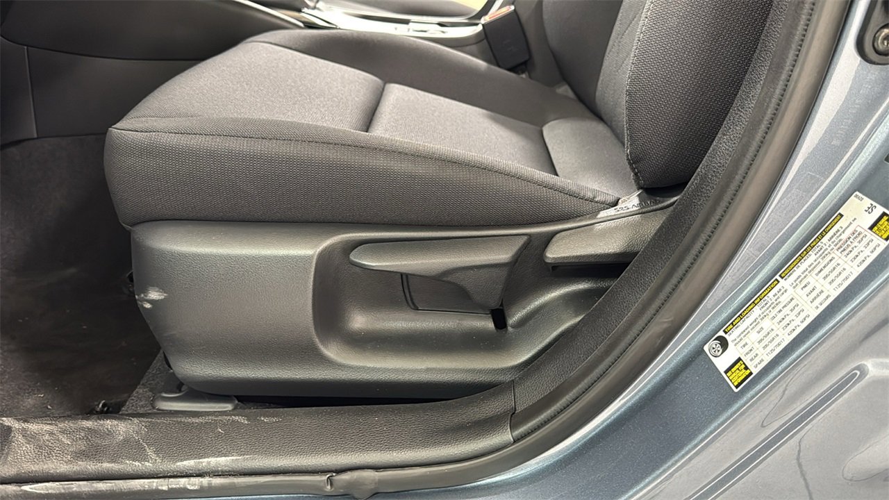 New 2025 Toyota Corolla LE image 14
