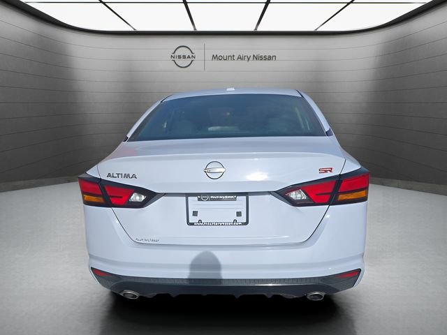 Certified 2024 Nissan Altima 2.5 SR image 5