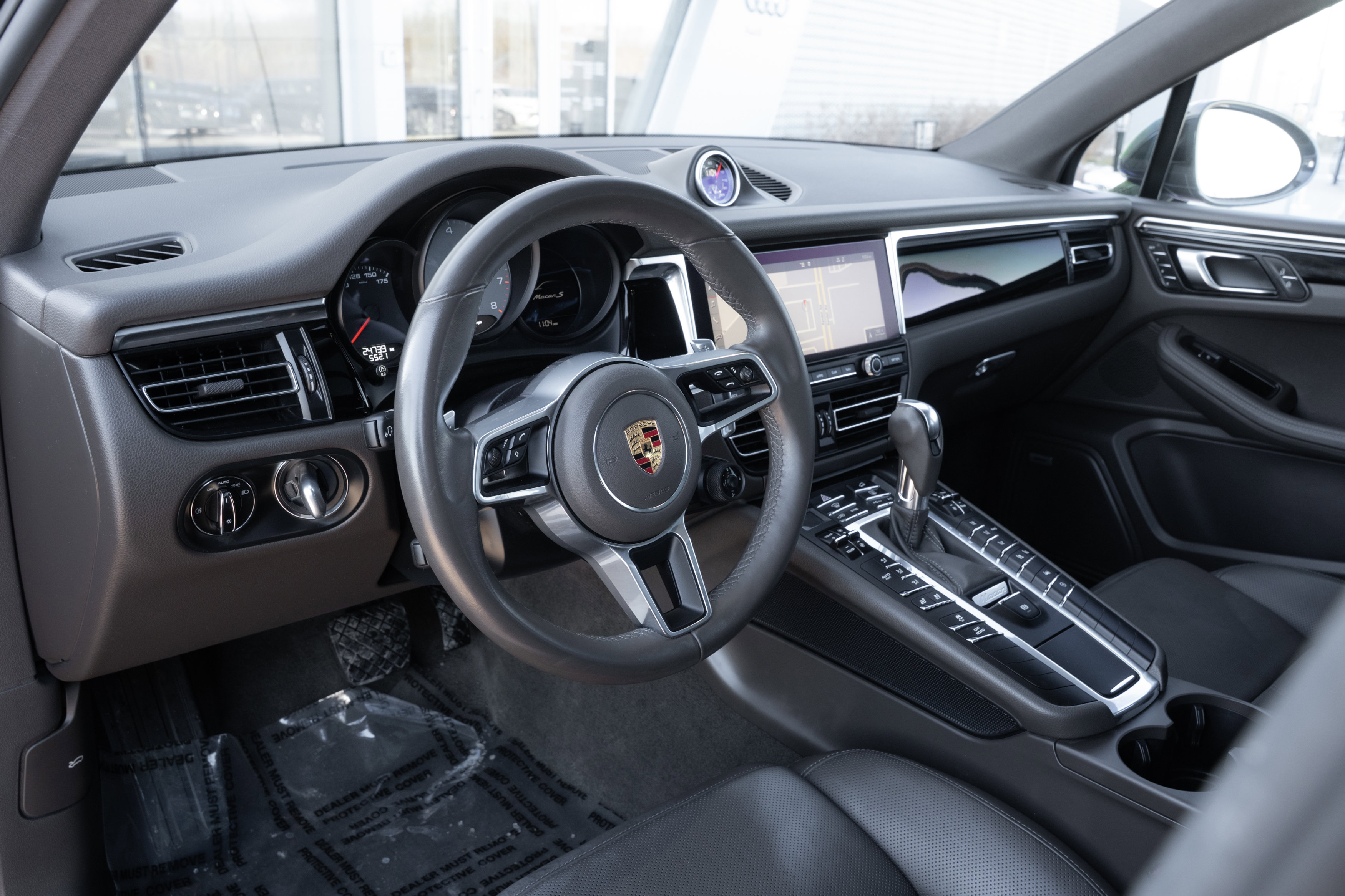 Used 2019 Porsche Macan S image 10