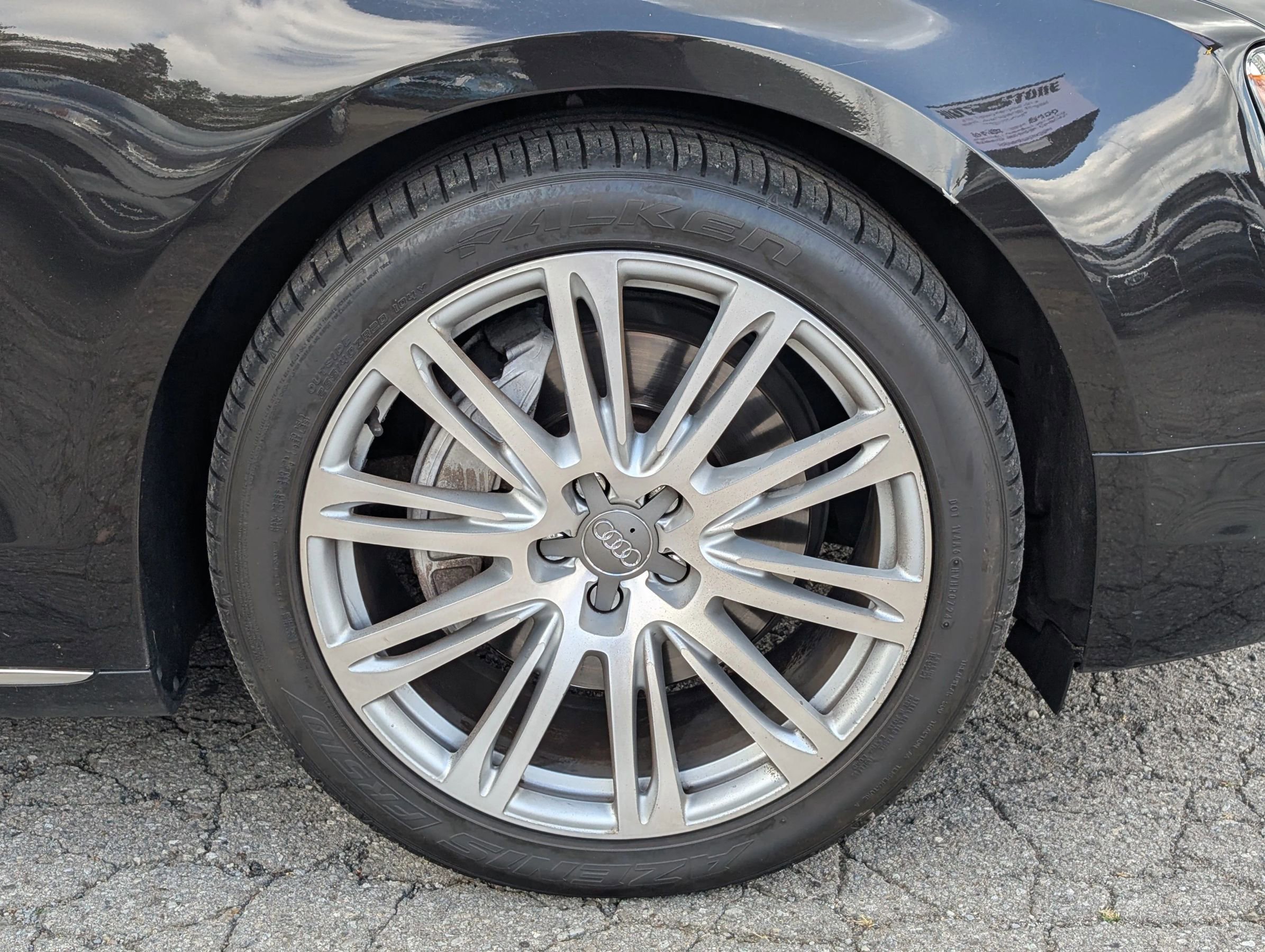 Used 2014 Audi A8 L TDI w/ Premium Package image 12