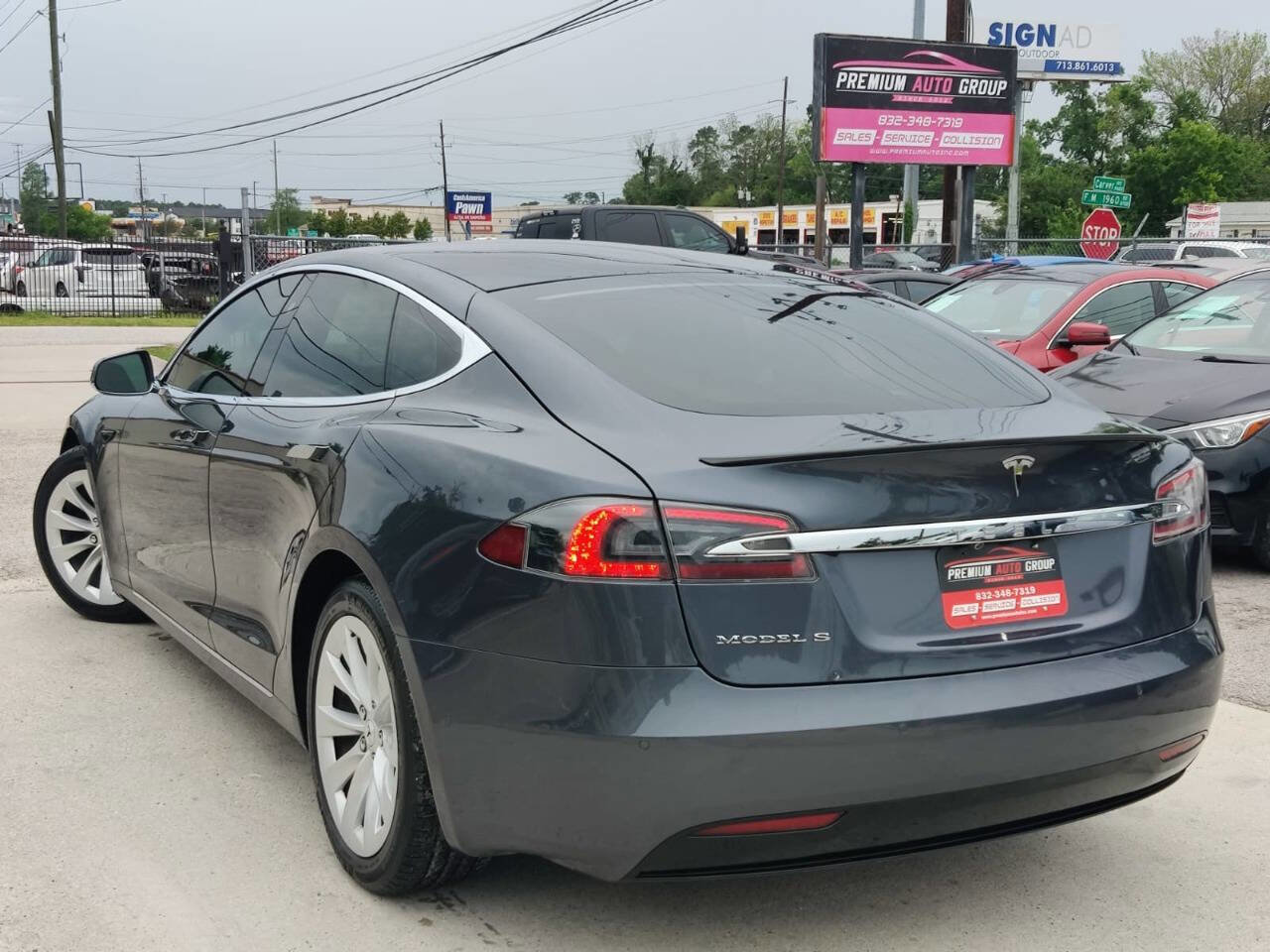 Used 2017 Tesla Model S 75 image 2