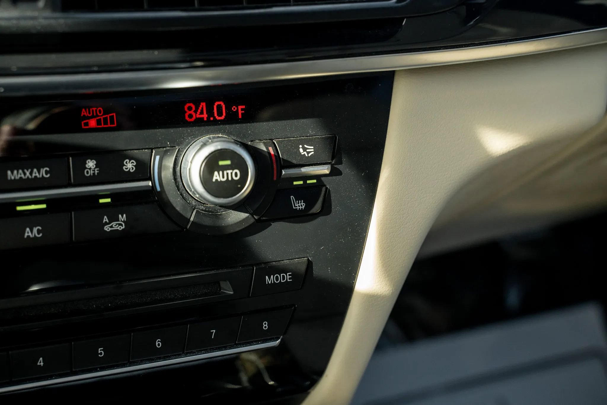 Used 2018 BMW X5 xDrive35d w/ M Sport Package image 31