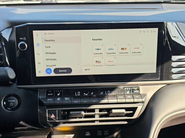 Used 2025 Toyota Camry XSE FWD image 37